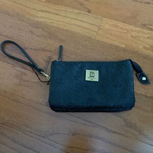 Stone Mountain wallet/wristlet black. NWOT